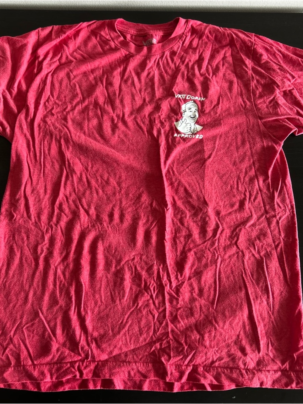 Vans Van Doren/Family graphic tee — Red (size Large)